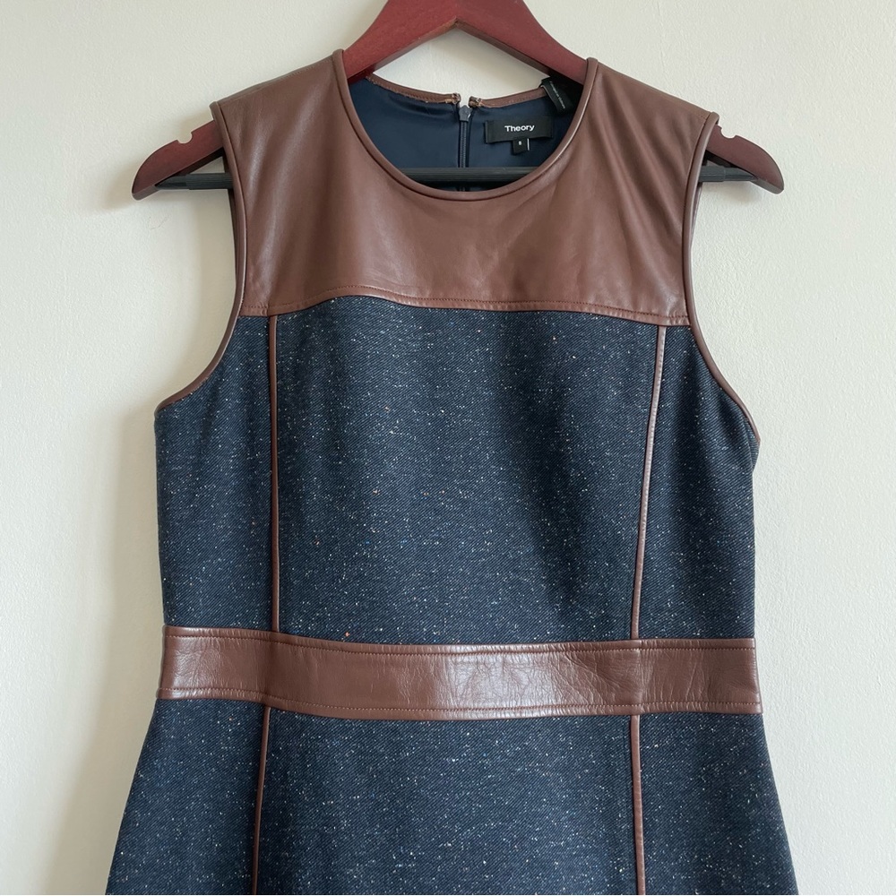 THEORY Calvino W. Heighten Mixed-Media Dress in Tweed and Leather - Picture 6 of 11